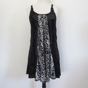 Black and White Floral Lace Dress